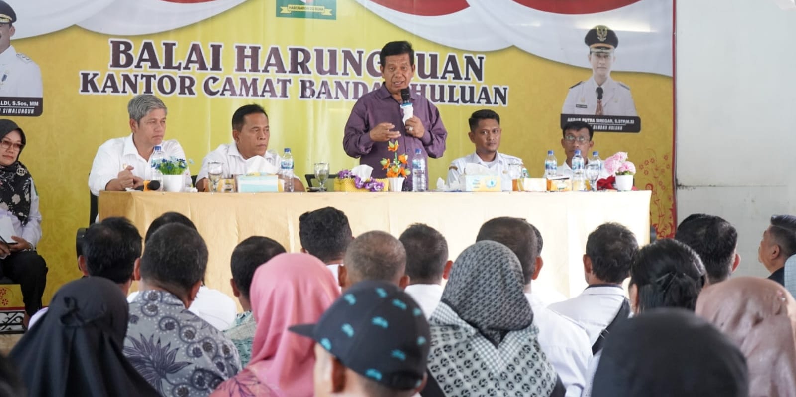 Pimpin Rakor Kecamatan, Bupati Radiapoh Hasiolan Sinaga: “Pemkab Simalungun Selalu Berupaya Pembangunan Bisa Merata”