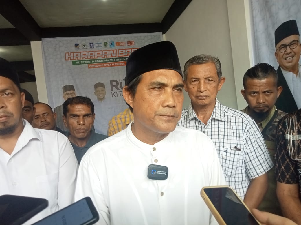 Peusijuk Posko Pemenangan, Waled Harmen : Om Bus-Syekh Fadhil di Aceh Barat Insyaallah Menang