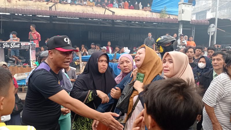 Kapolres Patangsiantar Tinjau Gedung IV Pasar Horas yang Terbakar