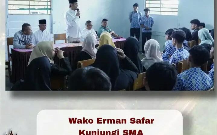 Wako Erman Safar Kunjungi SMA Pembangunan Bukittinggi