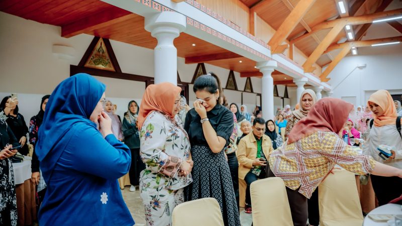 Kesedihan Kahiyang Ayu di Malam Keakraban Jambore TP PKK, Tahun Depan Harus Lebih Baik Lagi