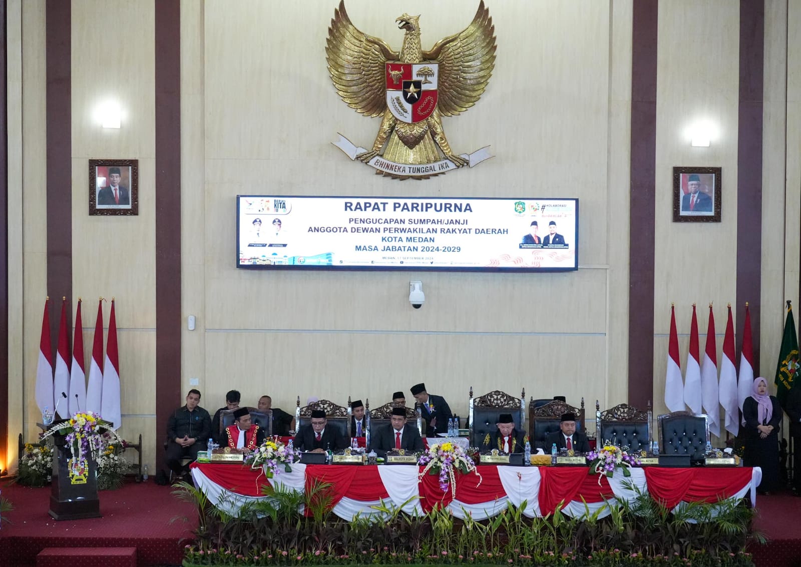 Hadiri Rapat Paripurna, Bobby Nasution Saksikan 50 Anggota DPRD Medan Bersumpah Perjuangkan Aspirasi Rakyat