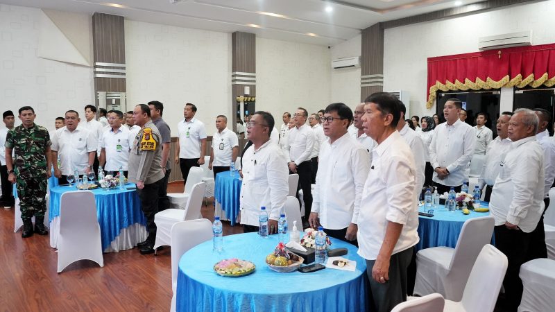 Wali Kota Medan Lantik Pengurus Lembaga Kerjasama Tripartit dan Dewan Pengupahan Kota Medan Periode 2024-2027
