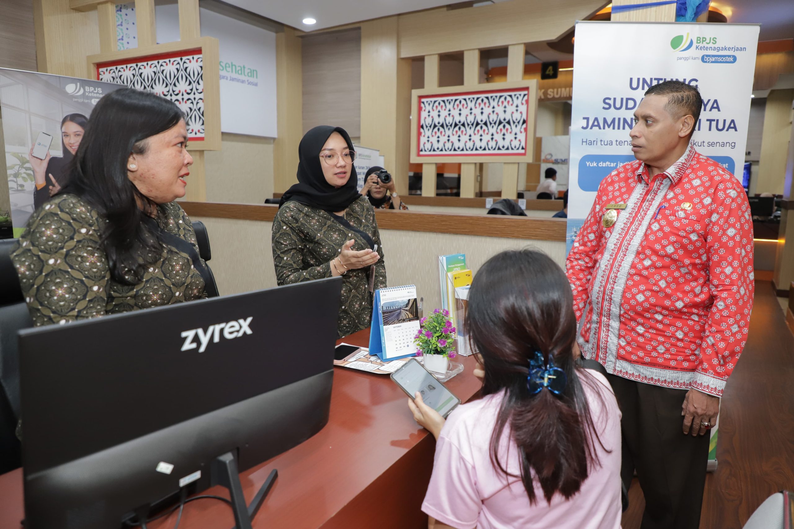 Pjs Wali Kota Drs Matheos Tan, MM Kunjungi Mall Pelayanan Publik (MPP) Kota Pematangsiantar