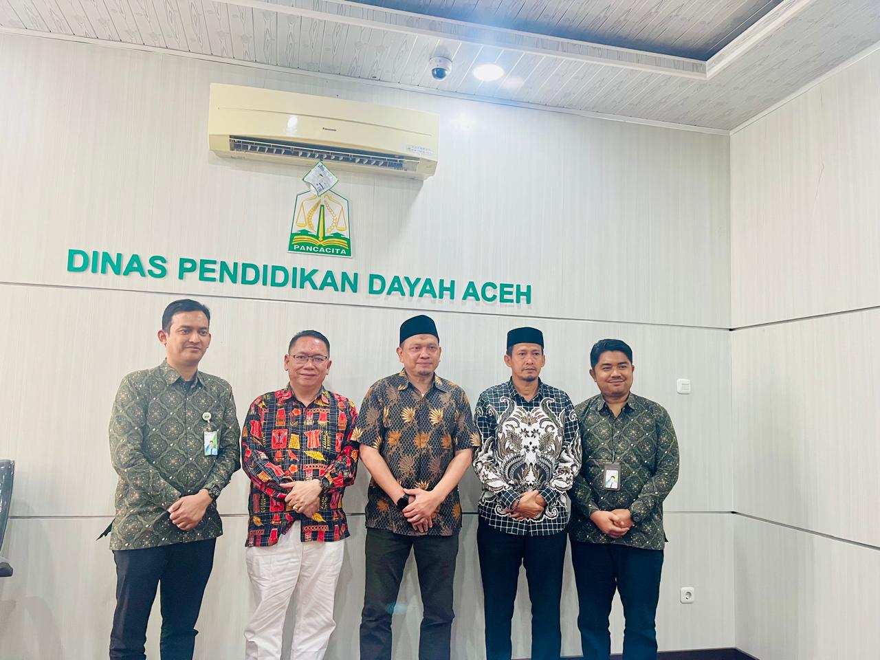 Kadis Pendidikan Dr Munawar A Djalil, MA Sambut Perlindungan BPJS Ketenagakerjaan Bagi Guru Dayah Aceh