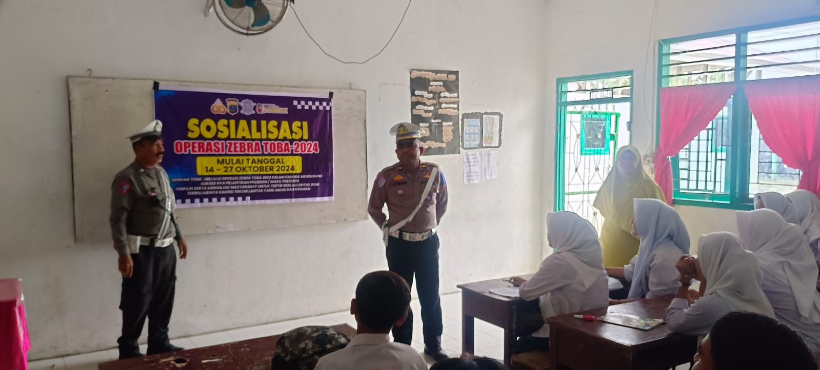 Satlantas Polres Sergai Sosialisasi dan Penyuluhan Ops Zebra Toba 2024 Pada Pelajar