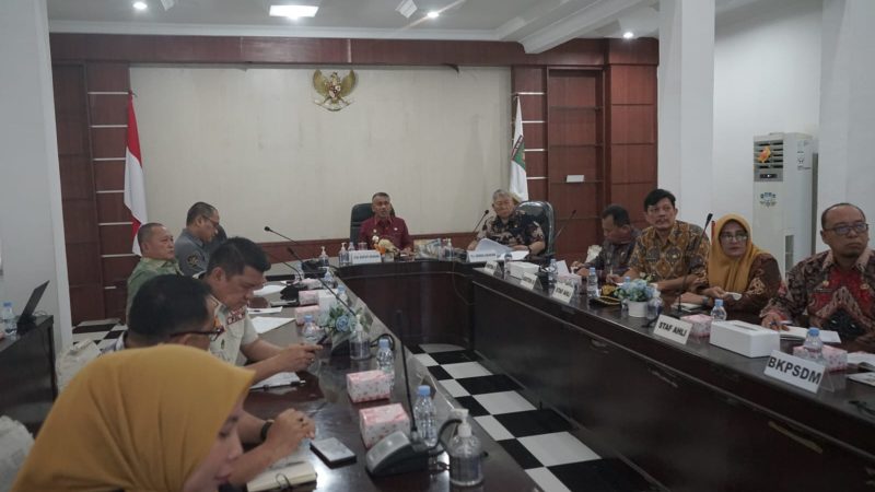 Pjs. Bupati Asahan Pimpin Rapat Lanjutan Internal Desk Pilkada Tahun 2024