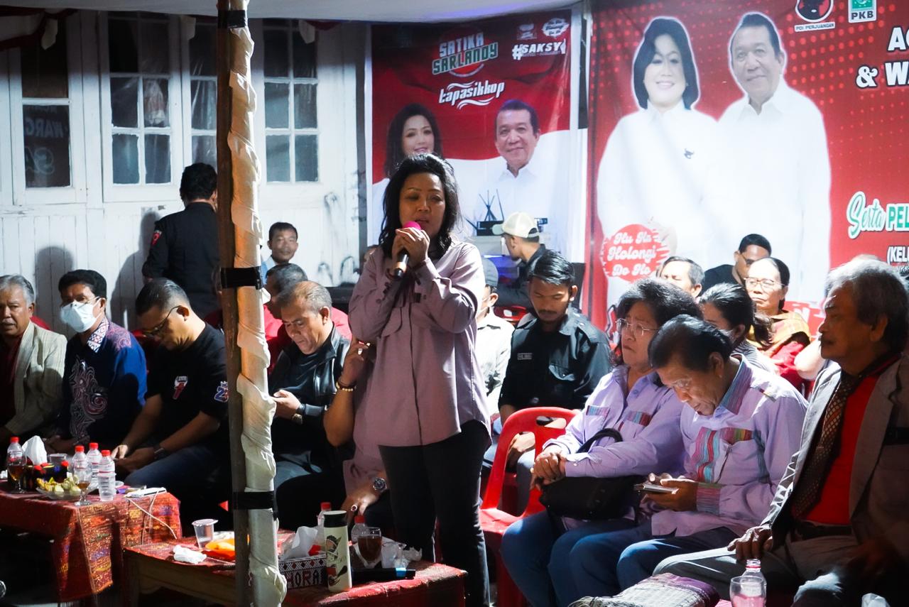 Tekan Angka Pengangguran, Satika Simamora Janji Bangun Balai Pelatihan di Taput