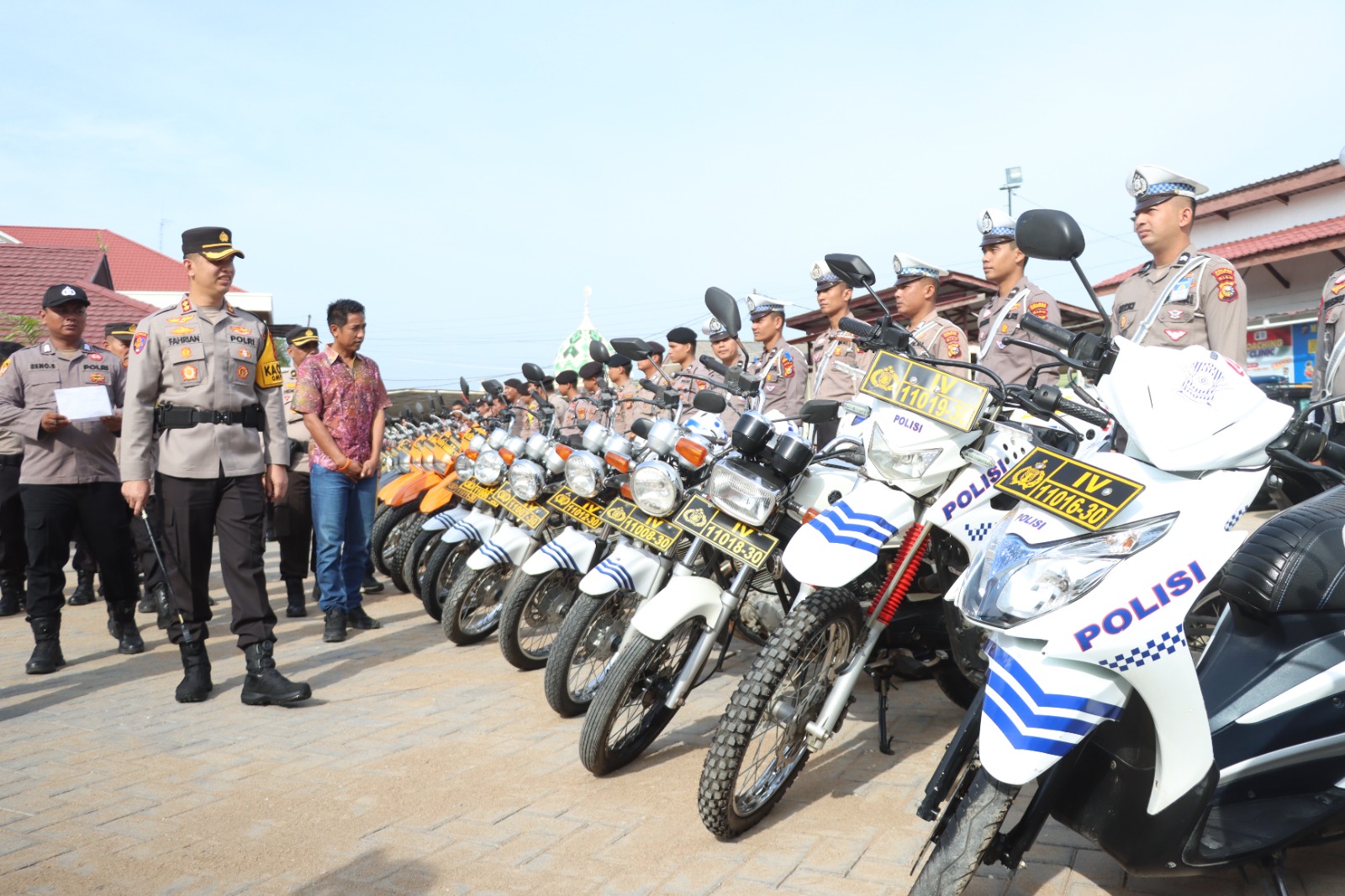 Amankan Pilkada Serentak 2024,Kapolres Inhu Pimpin Apel Sarpras Pam OMP