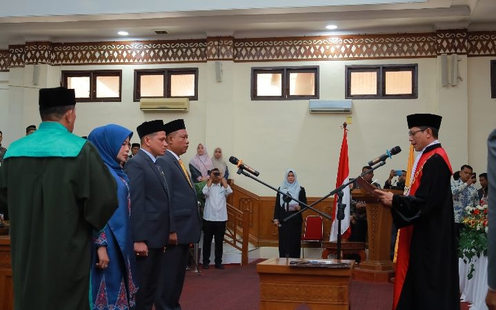 Tiga Pimpinan DPRK Aceh Barat Resmi di Lantik