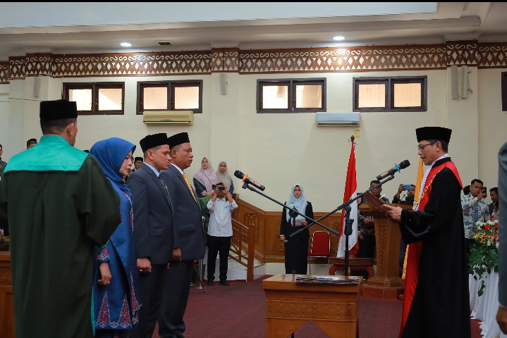Tiga Pimpinan DPRK Aceh Barat Resmi di Lantik