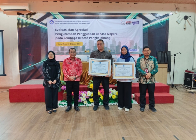 Agusfendi Membuka Evaluasi dan Apresiasi Pengutamaan Penggunaan Bahasa Negara