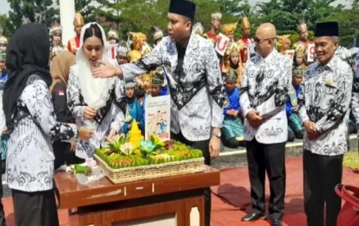 Peringatan Hari Guru Nasional Di Ogan Ilir, Ini Kata Bupati Panca?
