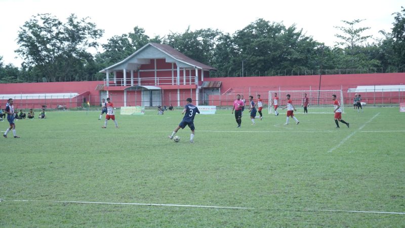 Tutup Mini Soccer PWI Asahan Cup II, Wabup Taufik Kenang Dedikasi Nurkarim Nehe