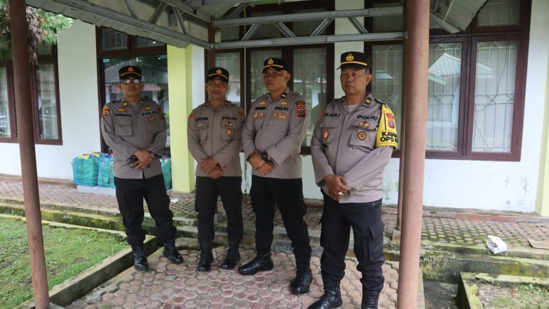 Polres Langkat Amankan Rapat Pleno Rekapitulasi Penghitungan Suara di Gedung Pegnasos