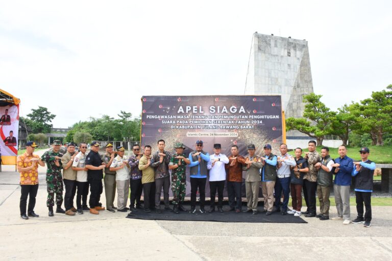 Penjabat Bupati Tulang Bawang Barat (Tubaba) Menjadi Pembina Apel Siaga Pengawasan Masa Tenang dan Pemungutan Penghitungan Suara pada Pemilihan Serentak Tahun 2024