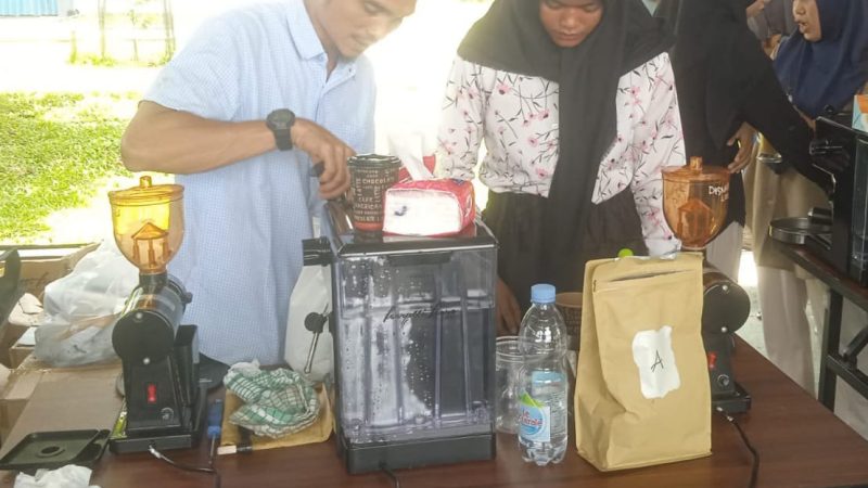 Ditaja PT. TGI Regional 2 Belilas, Disnaker Inhu Berdayakan Penyandang Disabilitas Pelatihan Barista