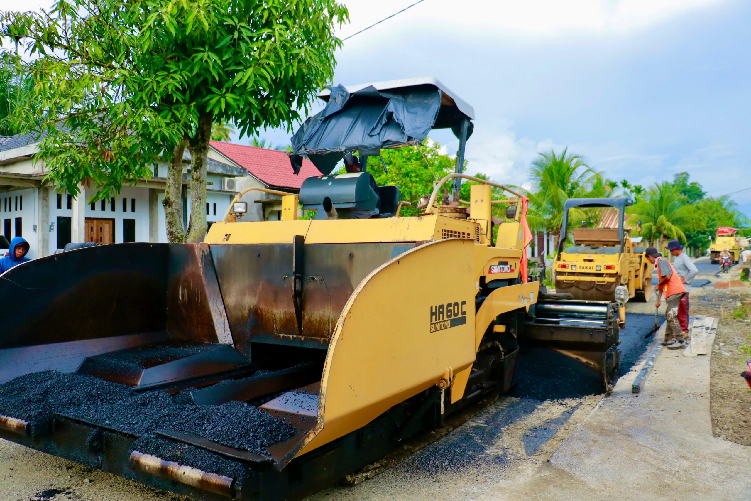Warga Apresiasi PUPR Aceh Barat Tuntaskan Rehab Jalan Desa Tumpok Ladang-Meunasah Rayeuk