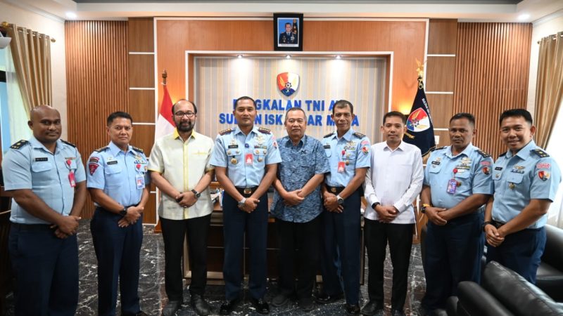 Guru Besar Filsafat Islam UIN Ar-Raniry Silaturahim ke Lanud SIM, Bahas Kemajuan Aceh dan Inspirasi Laksamana Malahayati