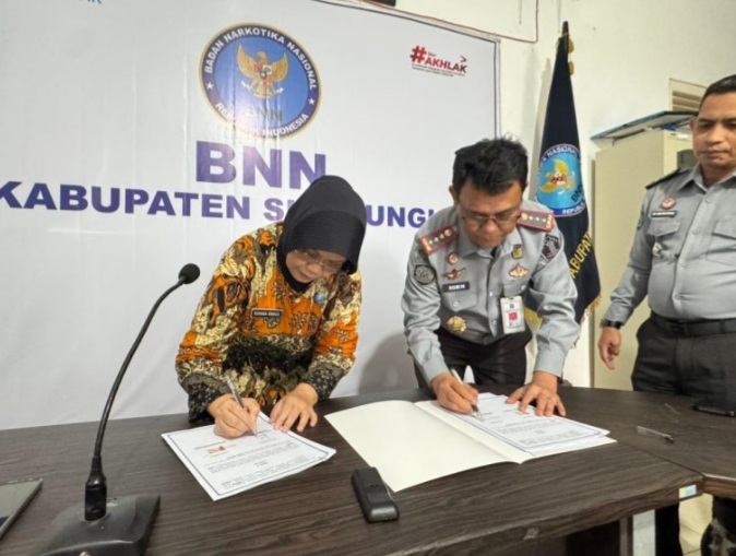 Pelaksanaan Penandatanganan Perjanjian Kerjasama Antara Lembaga Pemasyarakatan Narkotika Kelas IIA Pematangsiantar dan BNNK Simalungun