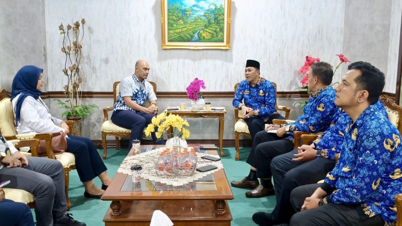 Terima Audiensi Garuda Indonesia, Kakanwil Kemenagsu : Berikan Rasa Aman dan Nyaman kepada Jemaah Haji