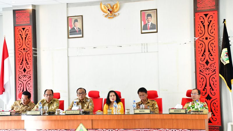 Pertama Masuk Kerja, Wabup Ariston Tua Sidauruk Jalin Silaturahmi Dengan Pejabat Pemkab. Samosir