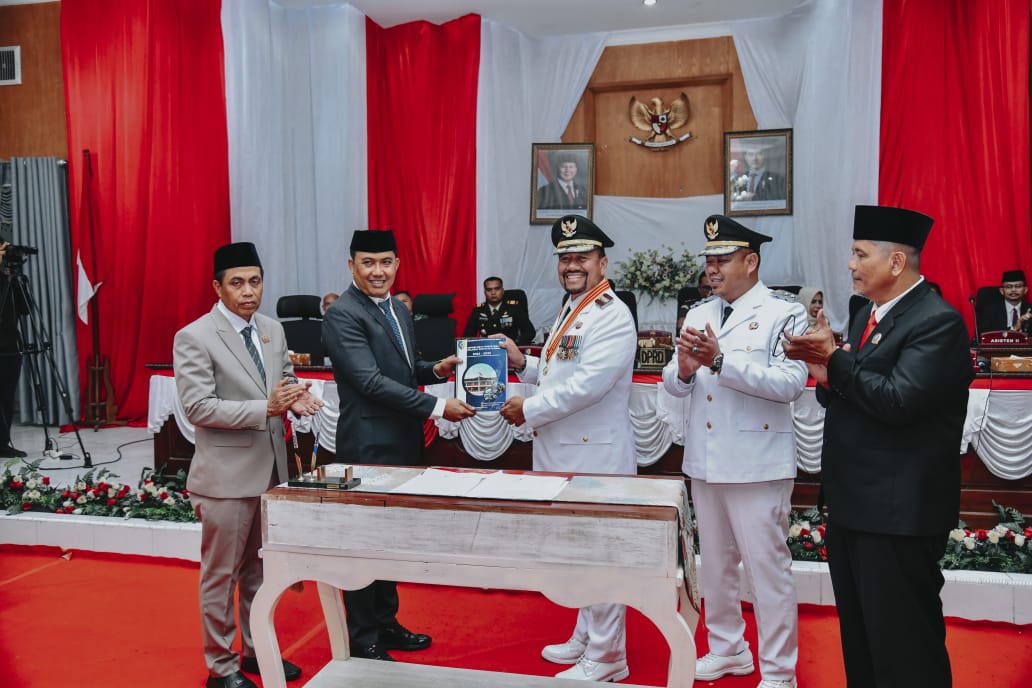 Baharuddin Siagian Sampaikan Pidato Sambutan Pada Rapat Paripurna Istimewa DPRD Batu Bara Masa Bakti 2025 – 2030, Pembangunan Dimulai Dengan Bahagia