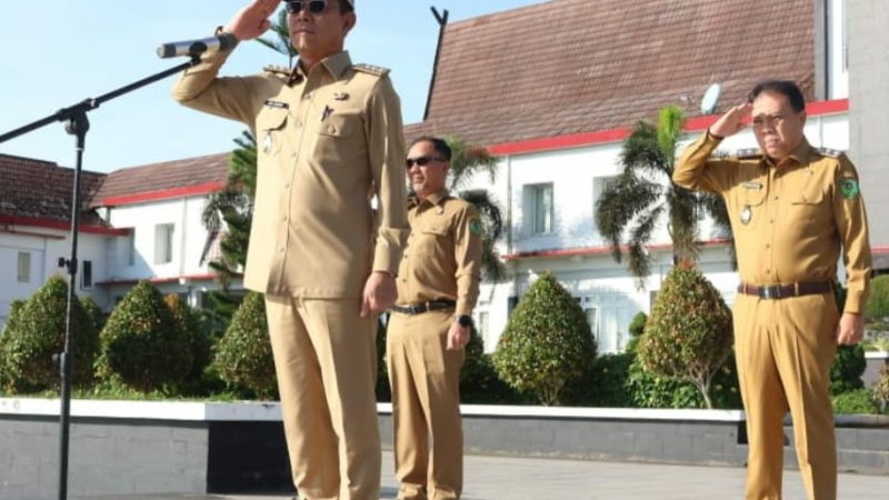 Bupati Tapsel Gus Irawan Pasaribu Apel Gabungan Perdana