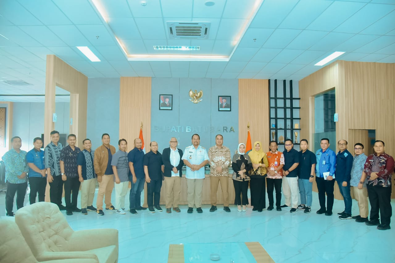 Tim PT Inalum Audiensi ke Kantor Bupati Baharuddin Siagian