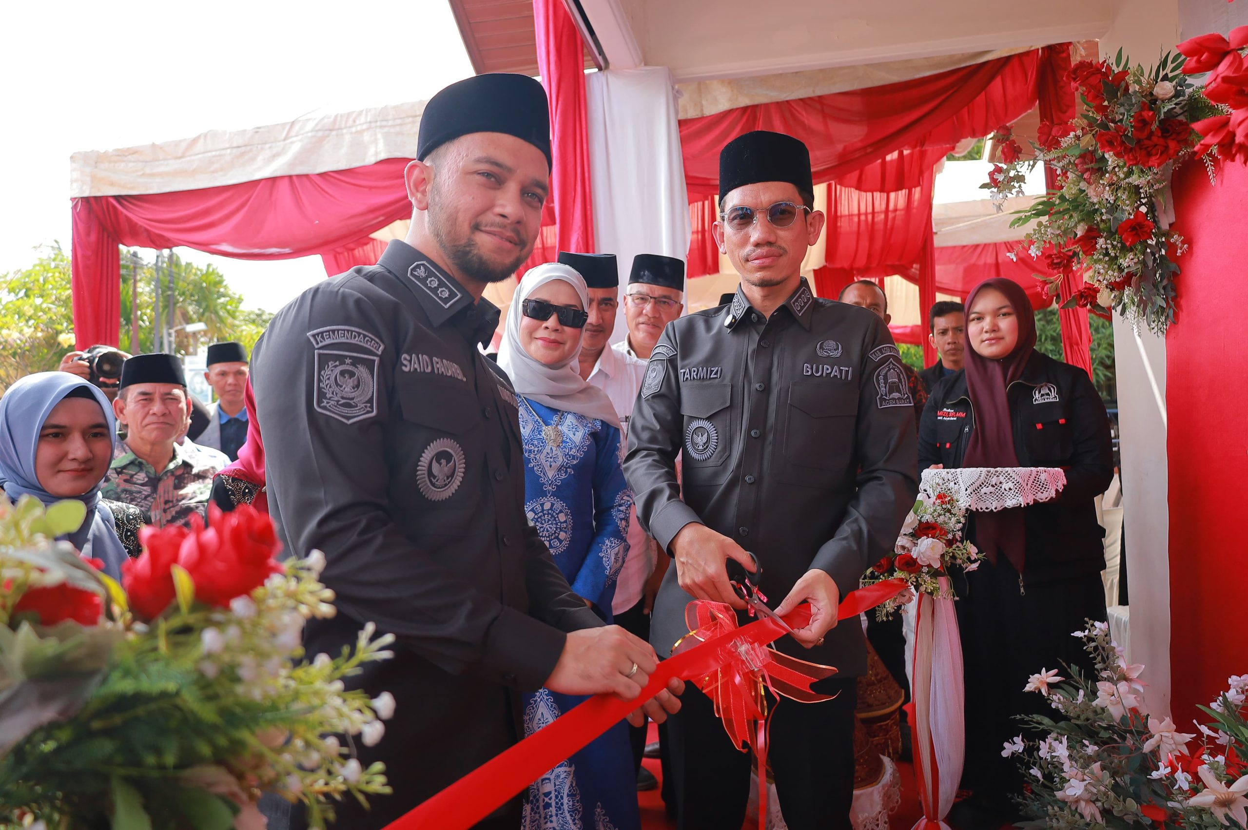 Bupati Aceh Barat Dampingi Wakil Bupati Resmikan Rumah Singgah Bagi Masyarakat Aceh Barat 