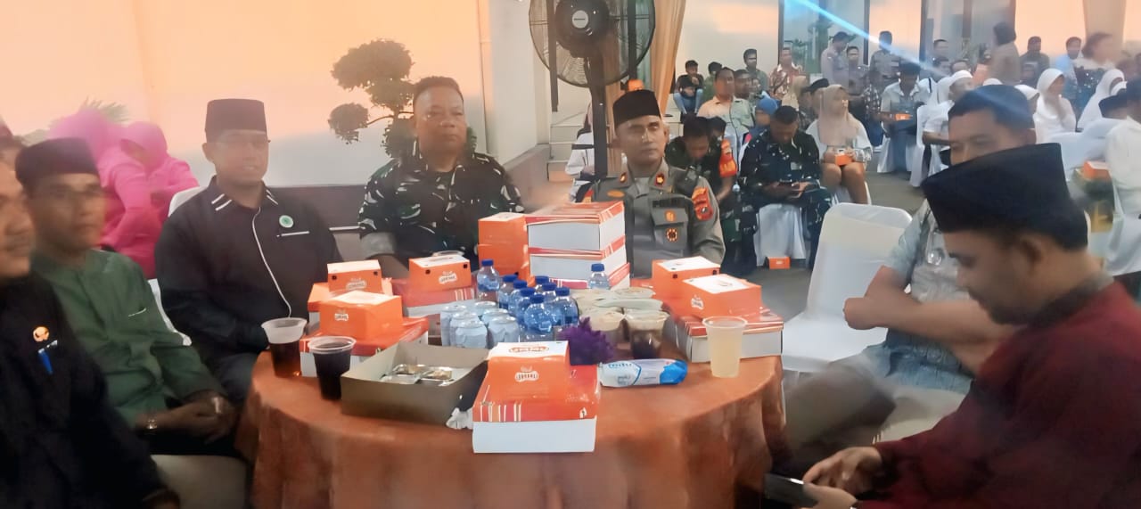 Polsek Sunggal Gelar Buka Puasa Bersama, Pererat Silaturahmi dengan Masyarakat