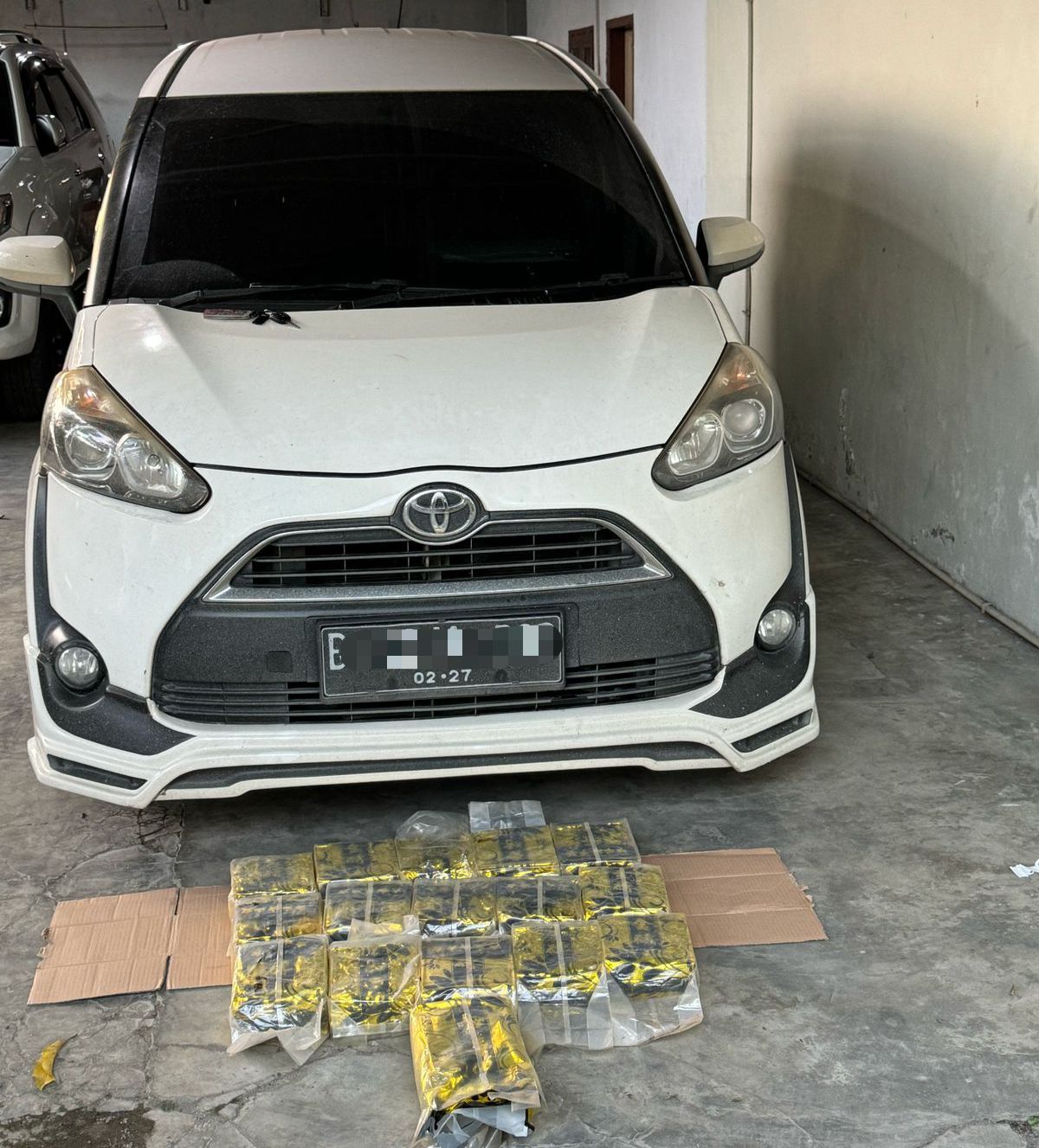 Polda Sumut Menggagalkan Modus Baru Sindikat Narkoba: 16 Kg Sabu Disembunyikan di Mobil Towing