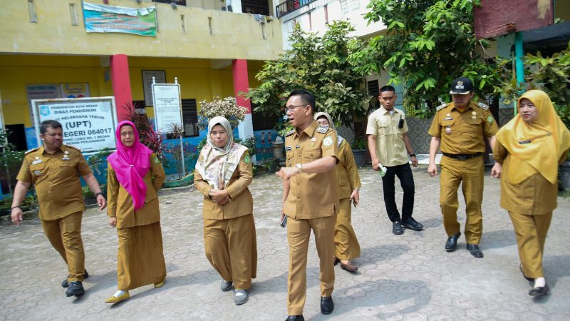 Wakil Wali Kota Medan Kunjungi SD Tempatnya Menimba Ilmu