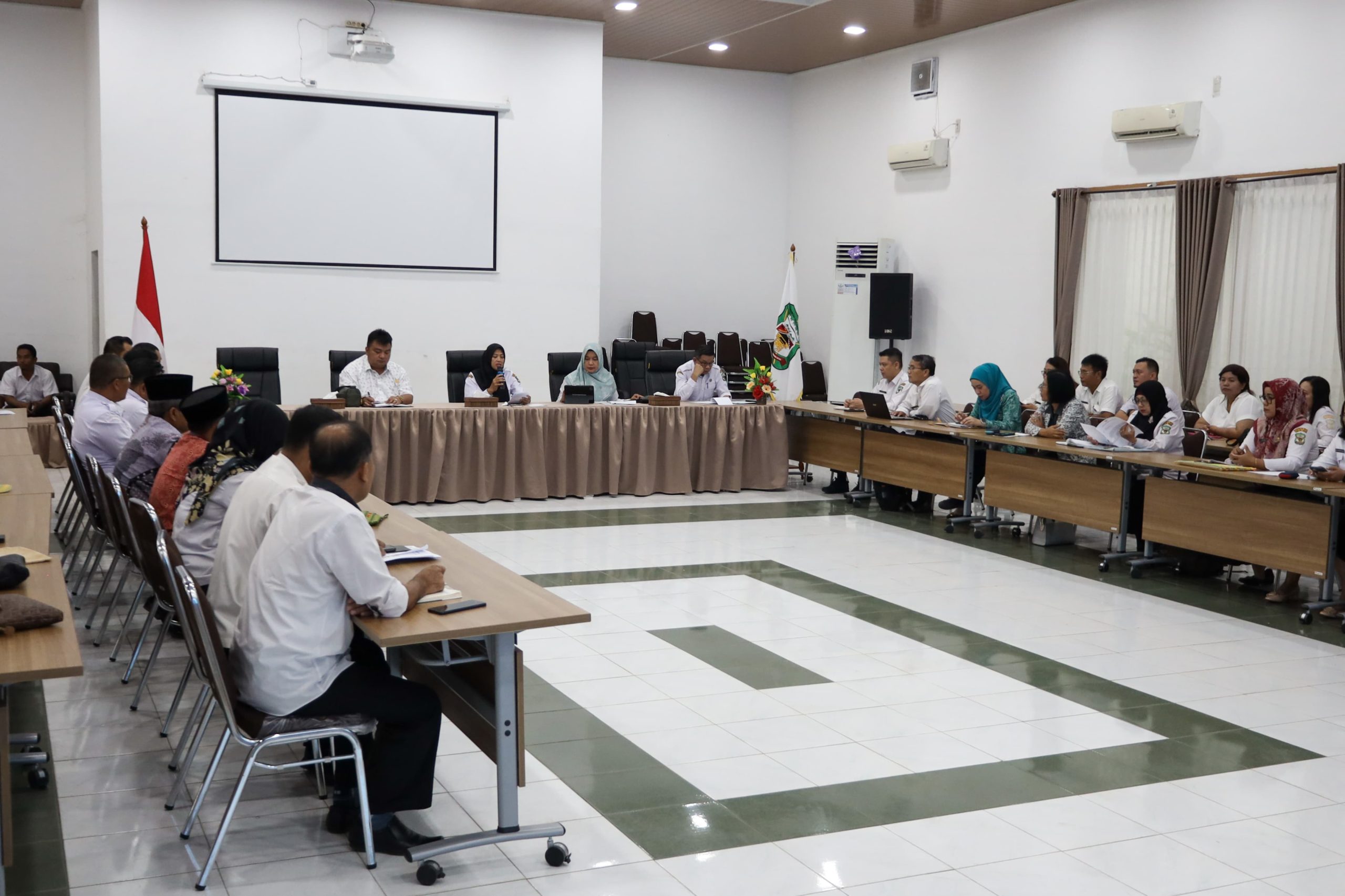 Wali Kota Pematangsiantar Diwakili Wakil Wali Kota Herlina Hadiri Rapat Tim Percepatan Penurunan Stunting Aksi 8 Konvergensi Tahun 2025