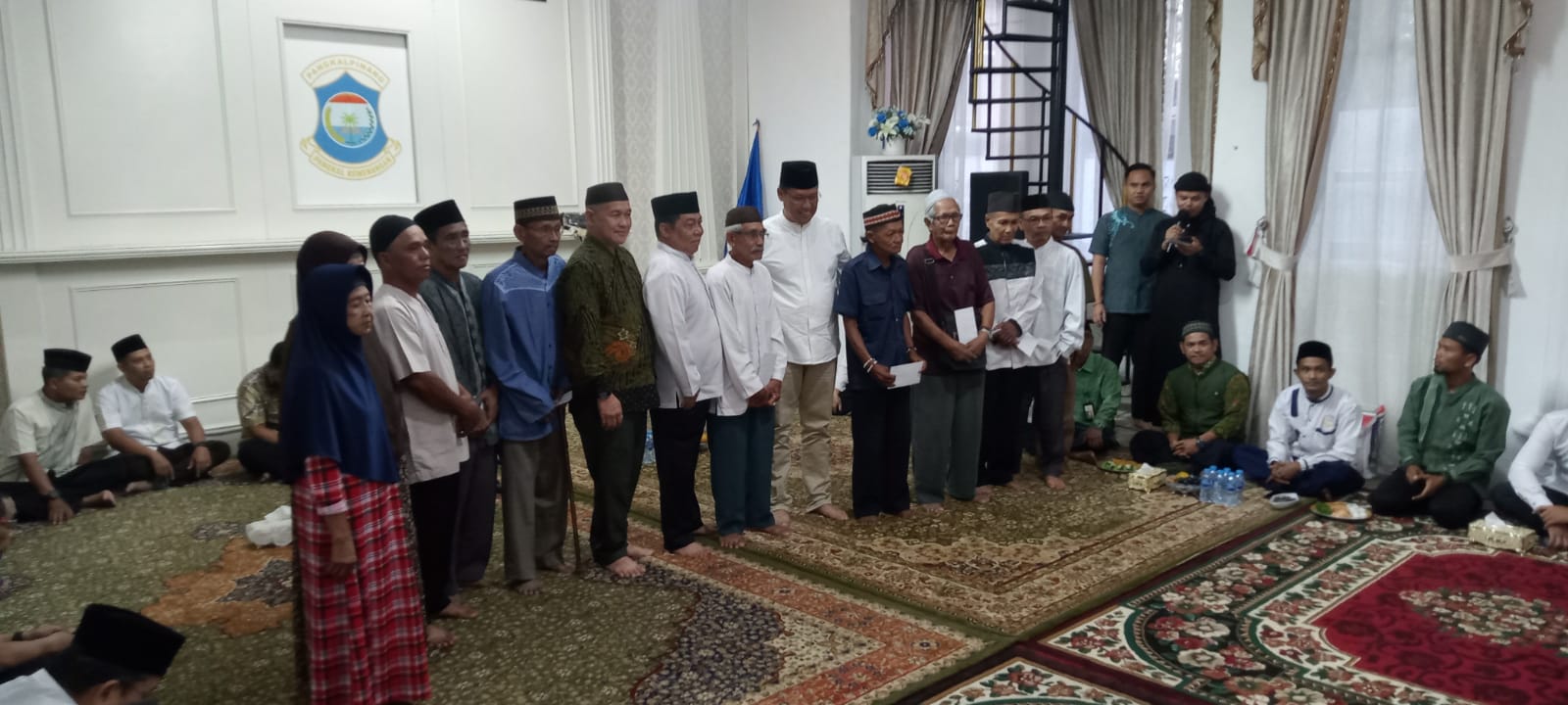 Pemkot Pangkalpinang Gelar Buka Bersama serta memberikan Santunan
