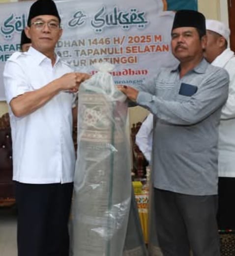 Bupati Gus Irawan hadiri Safari Ramadhan kecamatan Sayurmatinggi