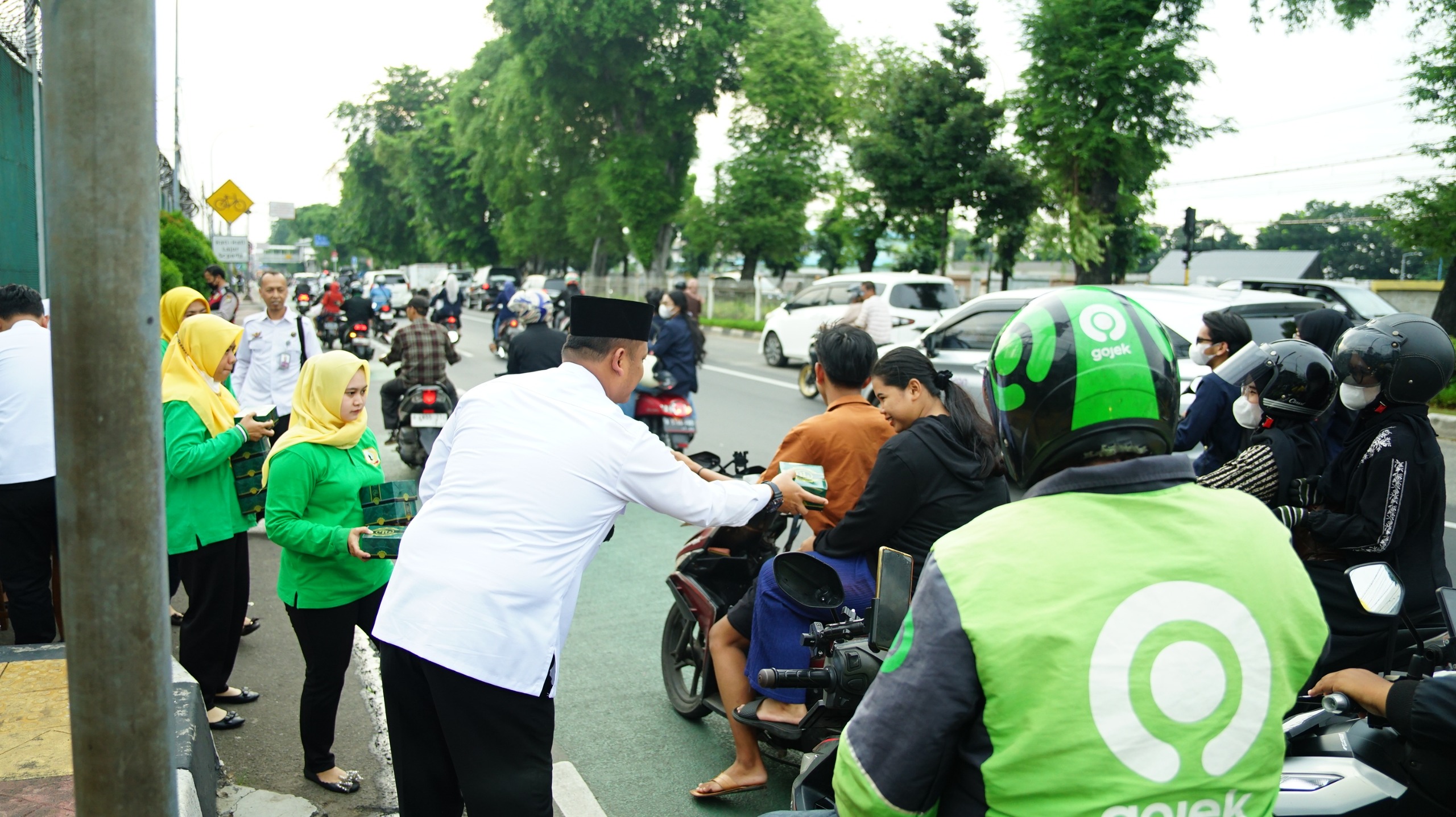 Senyum di Bulan Suci Ramadhan, Rutan Cipinang dan Pipas Tebar Kebahagiaan Lewat Takjil Untuk Masyarakat
