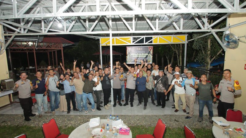 Pererat Silaturahmi, Kapolres Sergai Buka Puasa Bersama Jurnalis Unit