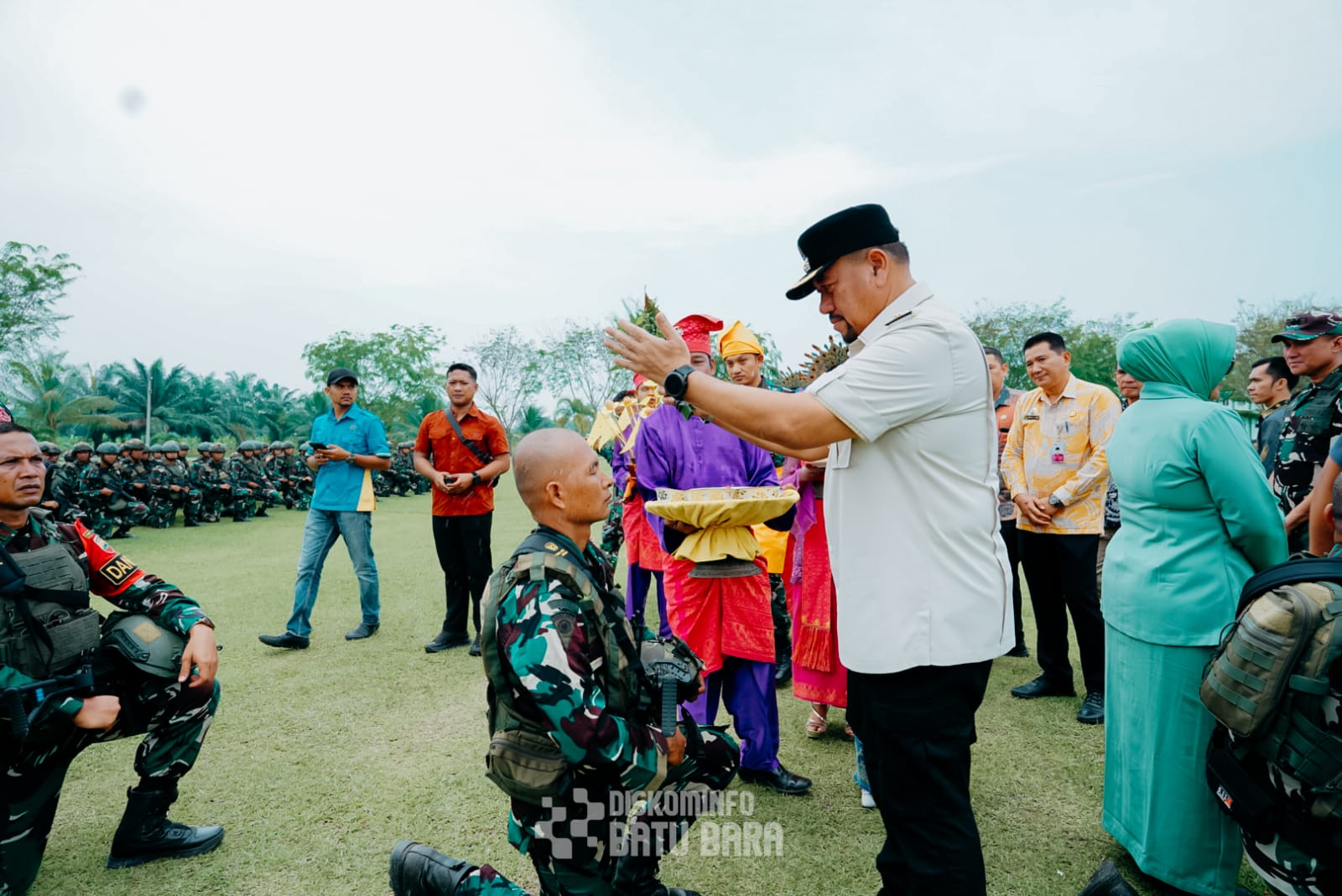 Bupati Baharuddin Siagian Lepas Satgas Pamtas Statis RI – PNG Yonif 126/KC