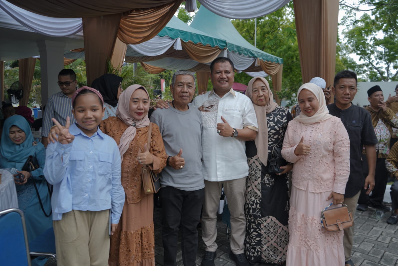 Open House Di Hari Raya Idul Fitri ke 4 di Rumah Wakil Bupati Asahan