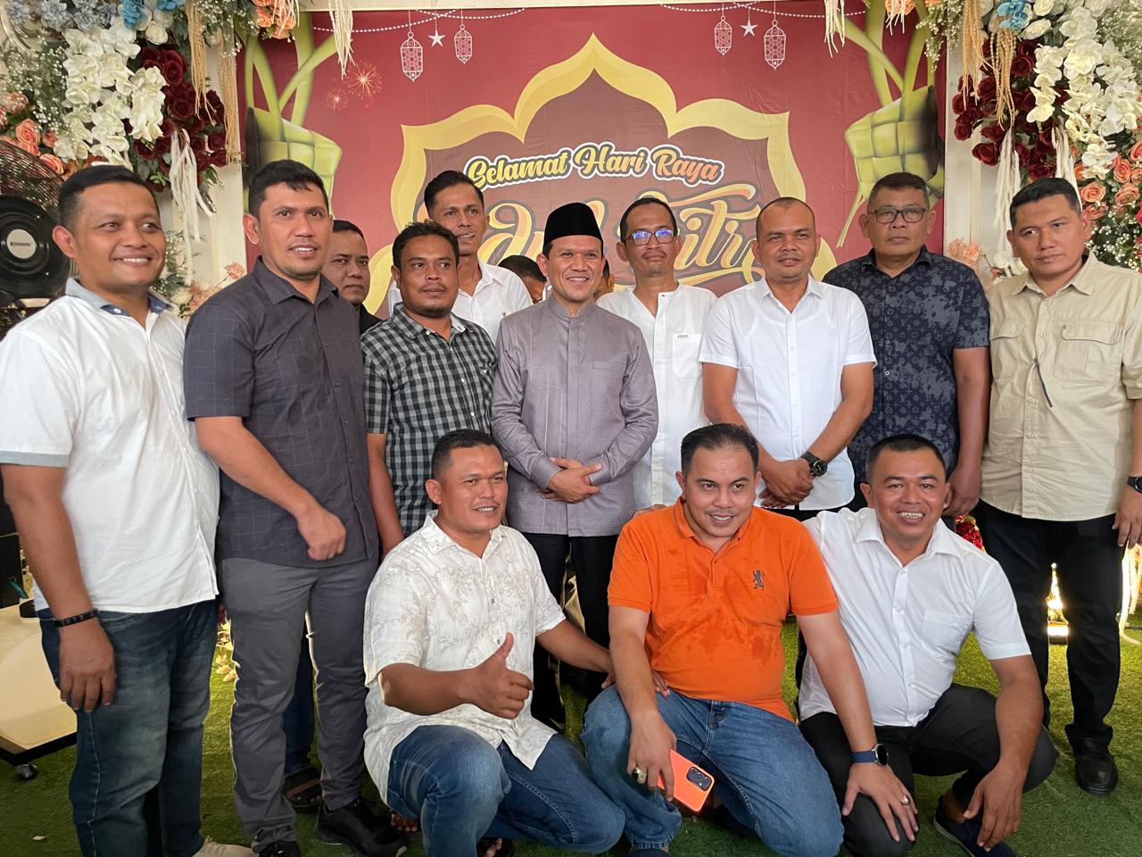 Halal Bihalal di Kediaman Pidie Wagub Aceh di Datangi Ribuan Masyarakat