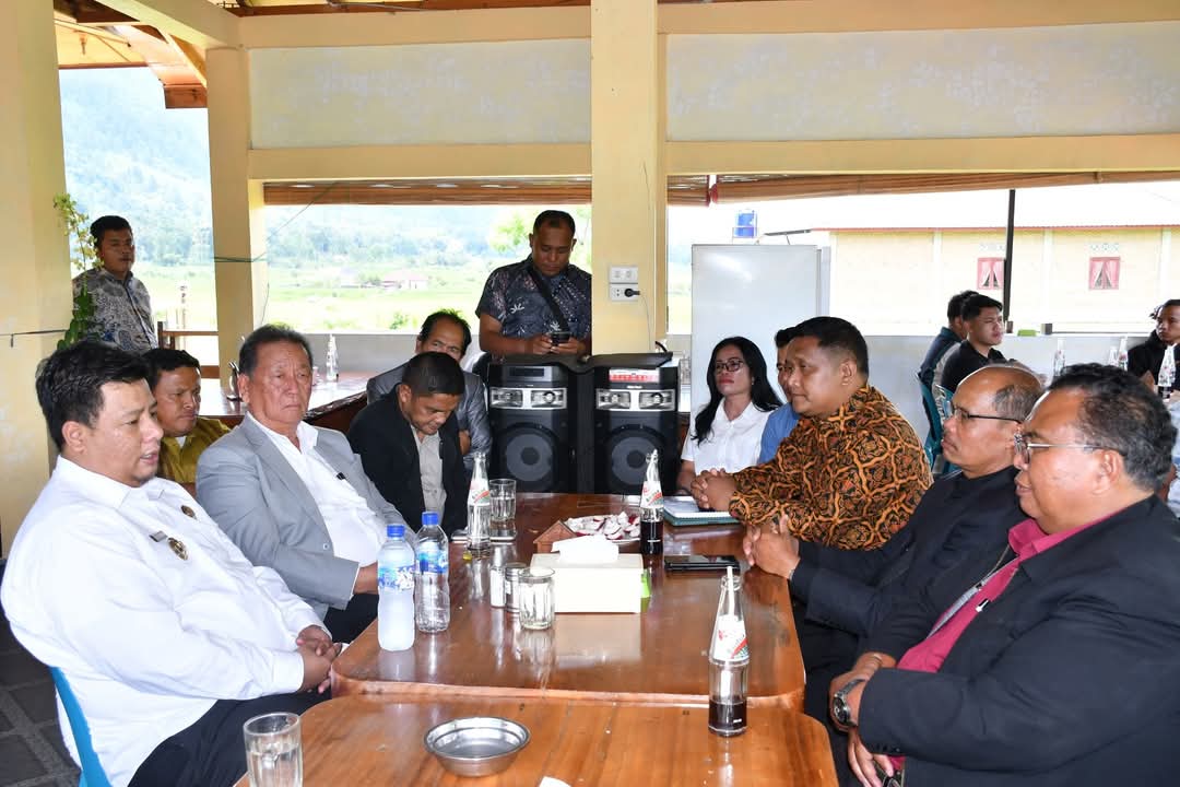 Bupati dan Wakil Bupati Samosir Terima Audiensi Panitia Paskah Raya GPdI Zona IV