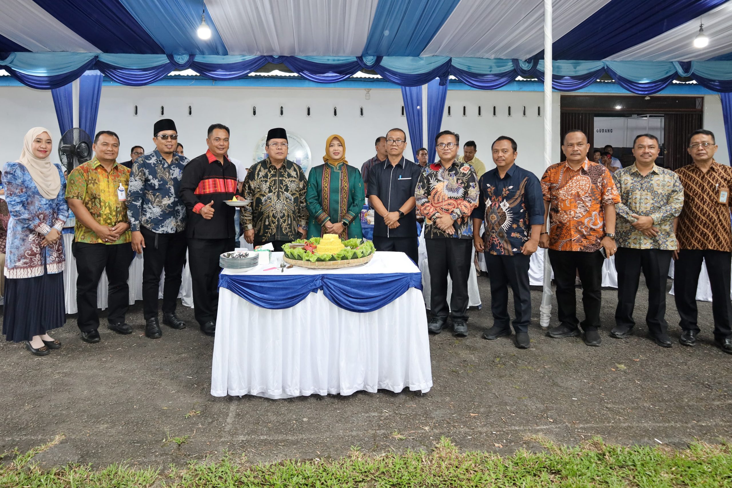 Wali Kota Wesly Silalahi SH MKn dan Wakil Wali Kota Herlina Hadiri Acara Halal Bihalal Hari Raya Idul Fitri 1446 H/2025 M Perumda Tirta Uli Pematangsiantar