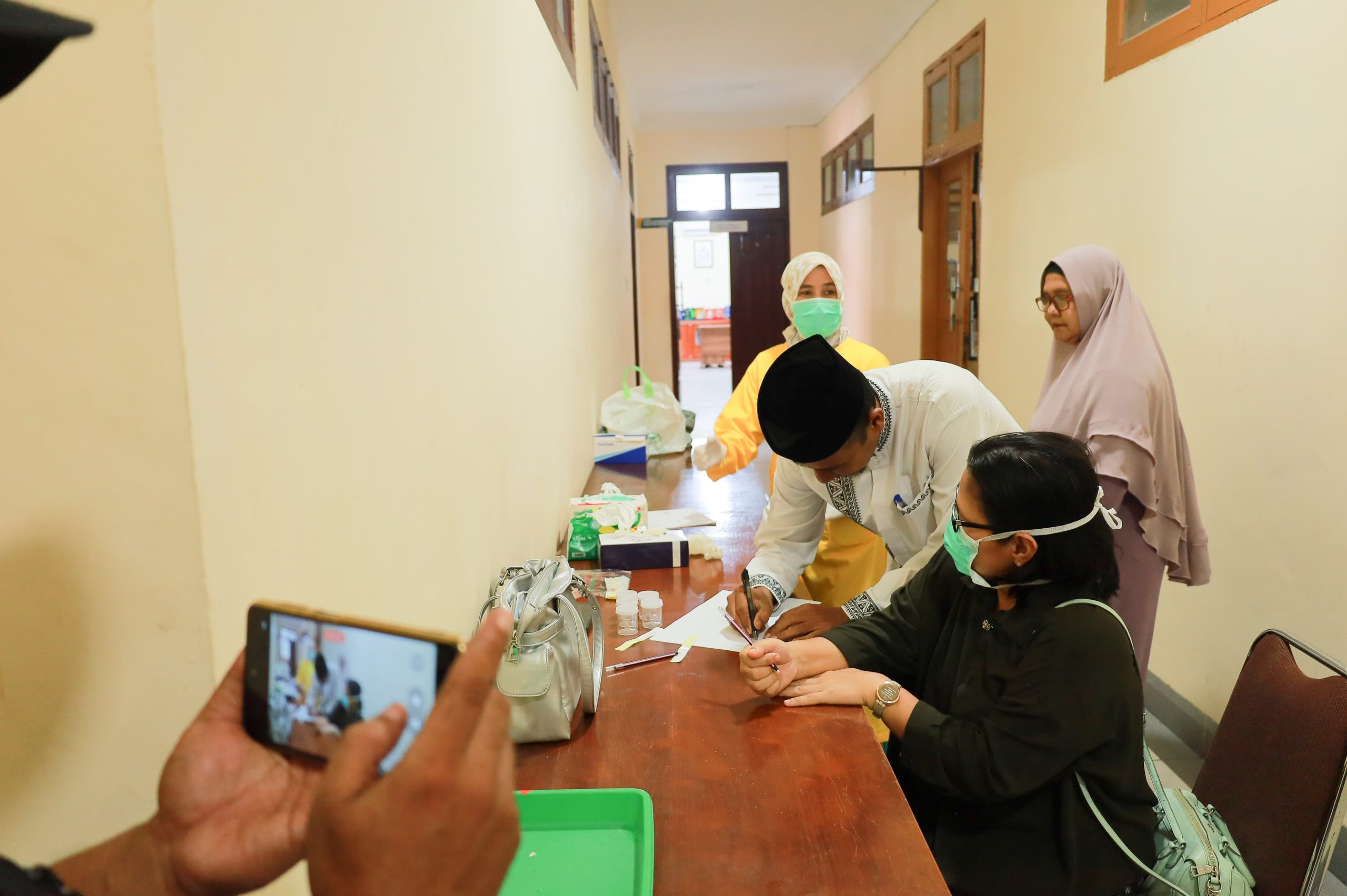 Bupati Aceh Barat Intruksikan Dirut RSUD Cut Nyak Dhien Test Urine Bagi 7 Calon Pejabat Eselon II