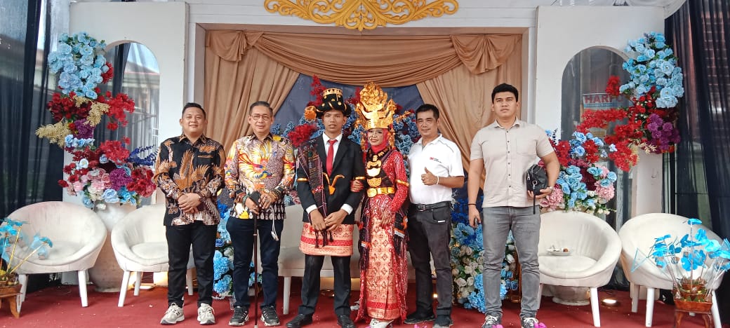 Ketua DPRD Medan Wong Chun Sen Hadiri Pesta Pernikahan Adik Sekjen Wong Berani Kota Medan