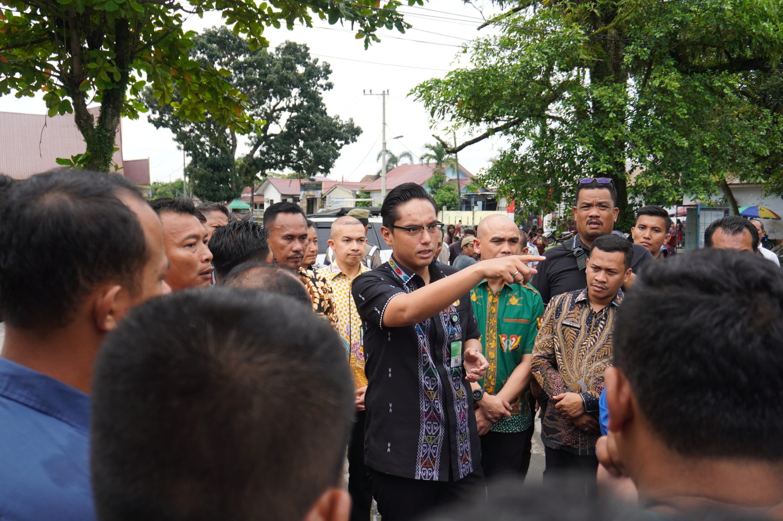 Tingkatkan Kenyamanan Pasar, Rico Waas Akan Perbaiki Jalan dan Drainase di Pasar Kwala Bekala Medan Johor