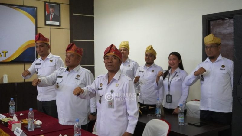 Siap Meraih Predikat WBK, Lapas Narkotika Langkat Ikuti Desk Evaluasi Pembangunan Zona Integritas Tahun 2025*