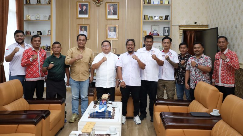 Wali Kota Pematangsiantar Wesly Silalahi SH MKn. Wesly Sambut Kehadiran Pengurus KONI Siantar