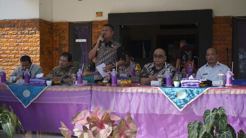 Wakil Bupati Asahan Serahkan BPJS Kesehatan Gratis dan KIP di 8 Kecamatan