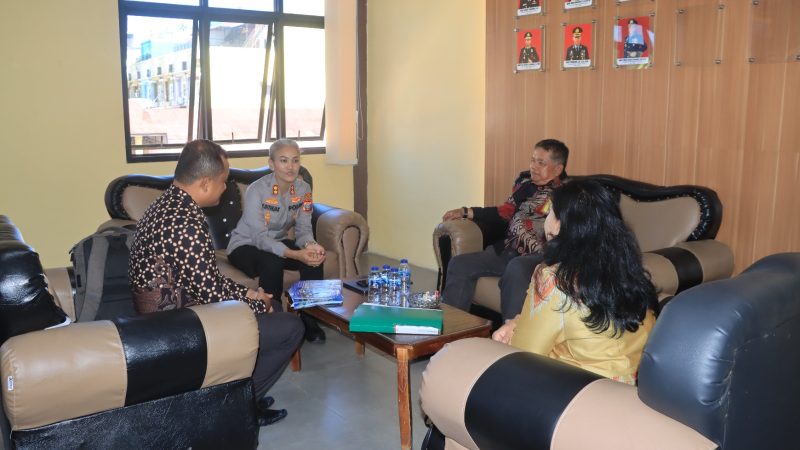 Kapolres Pematangsiantar Sambut Kunjungan Tim Universitas Prima Indonesia
